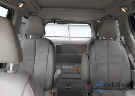 2012 Toyota Sienna Limited V6 7 Passenger/Xle V6 7 Passenger Auto Access Seat/Xle V6 8 Passenger from USA, damaged, VIN 5TDYK3DC3CS186962